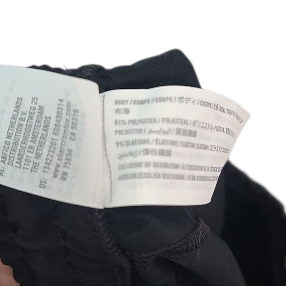 Abercrombie & Fitch Skinny Tapered Traveler Pants Black NWT Small - Picture 5 of 5